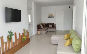Evris House Oasis